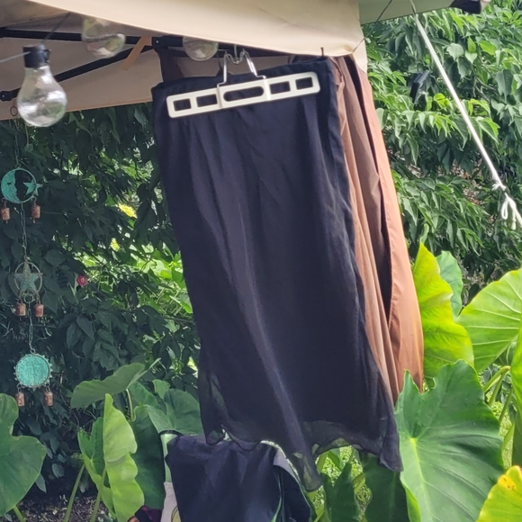 Sheer Long Goth Skirt - Picture 10 of 10